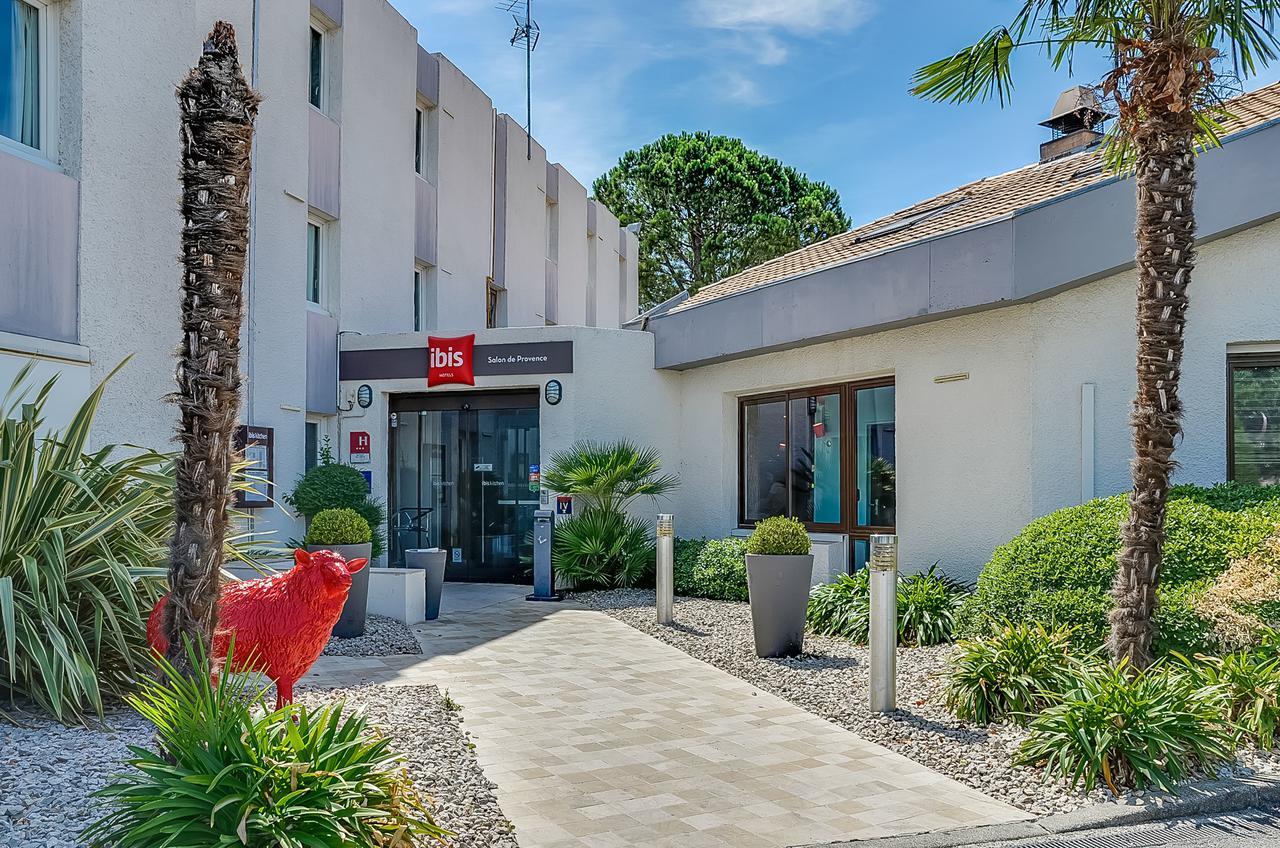 Отель Ibis Salon De Provence Экстерьер фото
