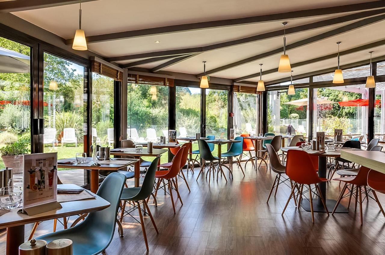 Отель Ibis Salon De Provence Экстерьер фото